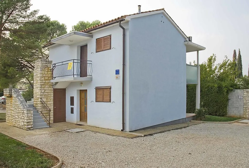 Daila Apartments Novigrad